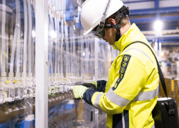 Chlorine electrolysis with ODC technology reduces energy consumption by up to 25 percent.
