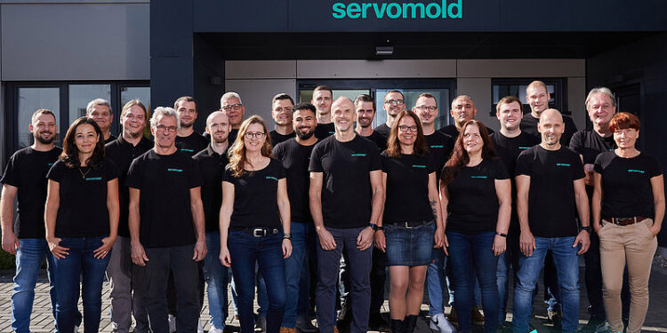 In the anniversary year 2023, 28 motivated and highly trained employees of Servomold GmbH & Co. KG will ensure the continuation of the company's success.