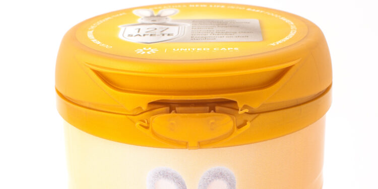 Designed specifically for the Asian market, this SAFE-TE closure for milk powder incorporates a number of innovations that contribute to convenience, hygiene and an assurance of safety for parents.