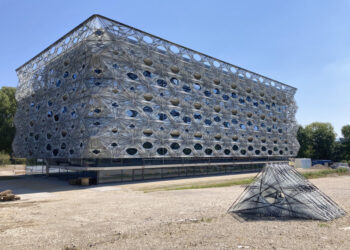 „Winding" Houses Instead of Building.