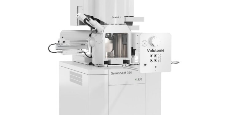 ZEISS Volutome: In-chamber ultramicrotome for serial block-face imaging with a ZEISS FE-SEM.