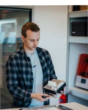 Integrating 3D Printing Into Prototyping & Production Scenarios — An Interview With Iterate Design and Innovation.