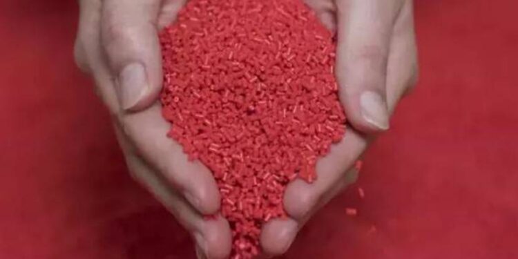 High color homogeneity can be ensured by advanced color sorting equipment.