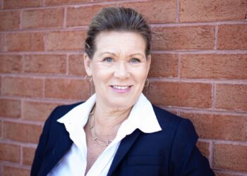 Ms. Betsy Bowers Executive Director of the Expanded Polystyrene Industry Alliance (EPS-IA) North American trade association for the expanded polystyrene (EPS) industry