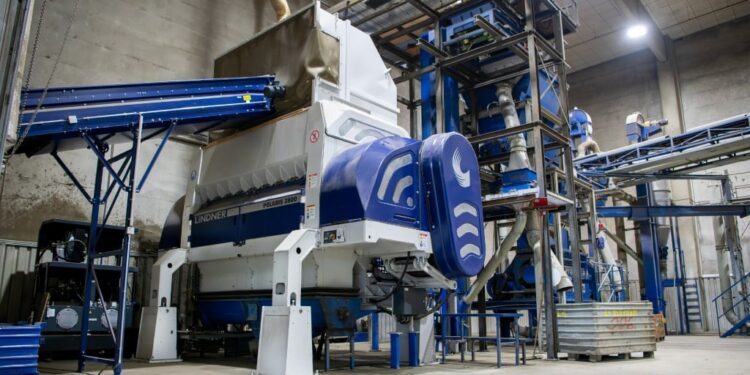 Loacker Recycling: Efficient Cable Recycling with Lindner’s Polaris 2800