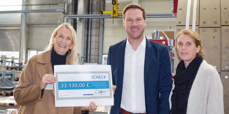 33,130 Euros For The Courage Foundation For Chronically Ill Children Dieffenbacher Collected Donations During Its 150th-Anniversary Celebrations