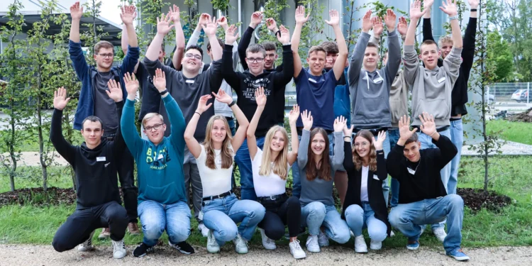 Starting a New Chapter of Life: 19 New Apprentices at NETZSCH