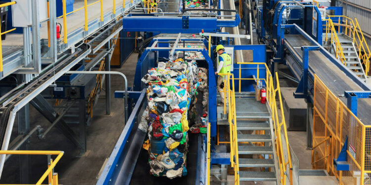 Stadler And Krones Close The Plastics Circular Economy Loop At The Las Vegas Polymer Center – The First Of Its Kind In North America