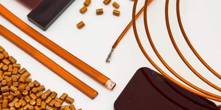 Polyimide Coated Magnet Wires: Advantage in >800V EV