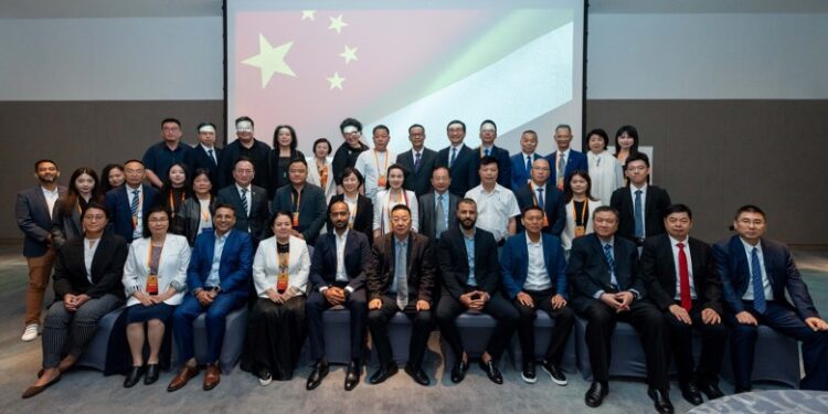 Chinese Business Owners Explore Investment Opportunities in Ras Al Khaimah