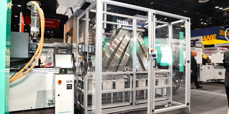 Allrounder 720 E Golden Electric: Slim in design and price