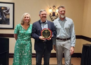 Laura Wright, CEO & Co-owner at CSW, Inc. / President of the FPPA Board of Directors, Middle: Dan Rosen, Sales Director & Site Director North America, Right: James Van Buskirk, Technical Director Plates