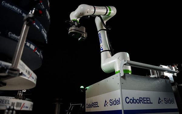 Sidel’s CoboREEL Redefines Labelling Efficiency with Cobotics and 18-Reel Autonomy