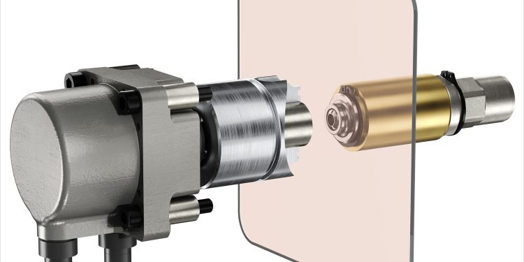 Hot runner technology for the automotive industry: Minimizing secondary operations in injection molding