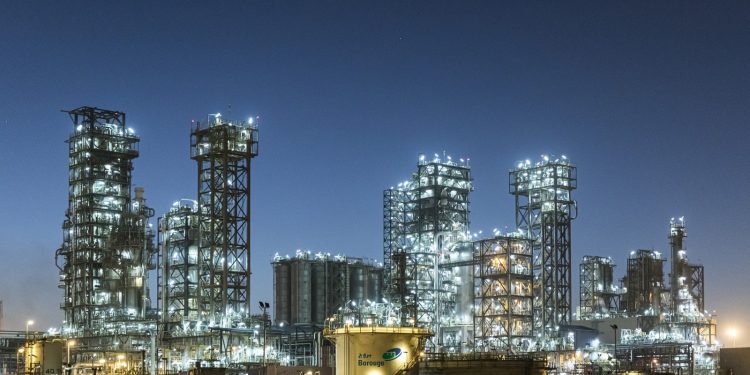 Borouge Launches First Made-In-UAE Healthcare Low-Density Polyethylene Solution